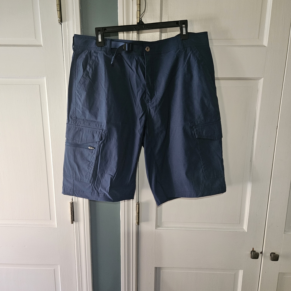 Navy Men's Cargo Shorts